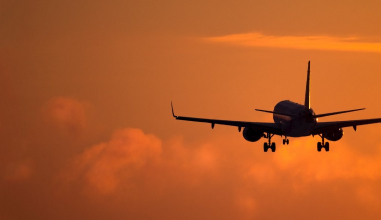 Airlines & Airports
