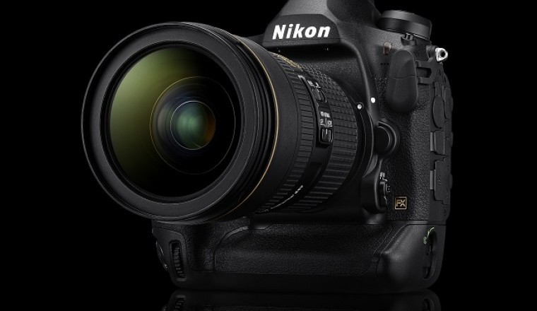 Be on top of the game with the flagship, Nikon D6