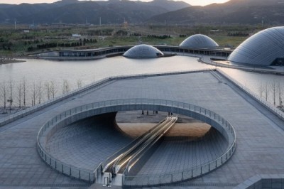 TK Elevator wins Elevator World ‘Project of the Year 2022’ award for moving walks