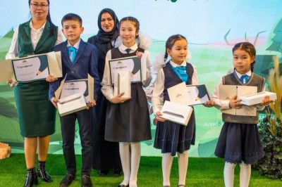 The IFHC takes conservation educational outreach model to Kazakhstan