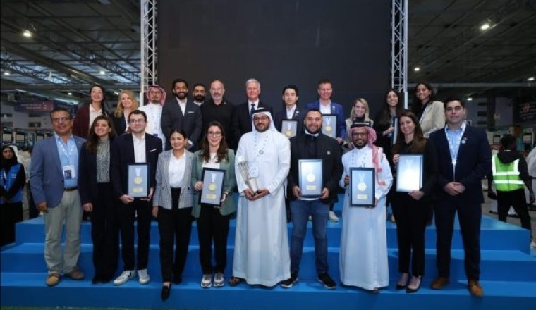شركة وايت هيلمت التي تتخذ من السعودية مقراً لها تفوز ببطولة كأس العالم لريادة الأعمال لعام 2022