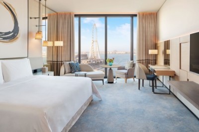 منتجع شاطئ العنوان يكشف عن مزايا غرف كلوب مع أعلى مسبحٍ متماهي مع الأفق في العالم