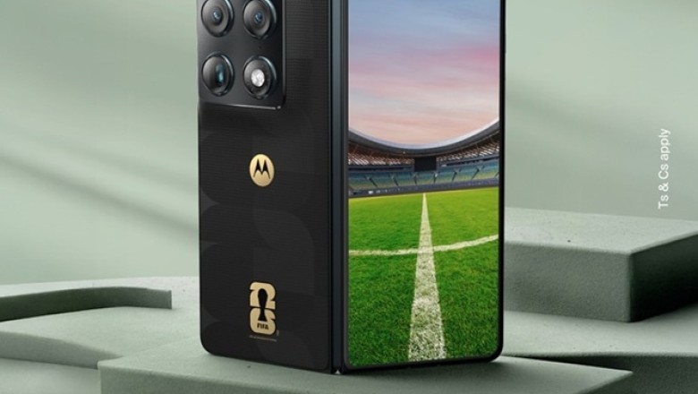 Motorola and e&amp; partner to launch Razr Fold - FIFA World Cup 26™ Collection exclusively in the UAE with a free FIFA World Cup 2026™ ticket